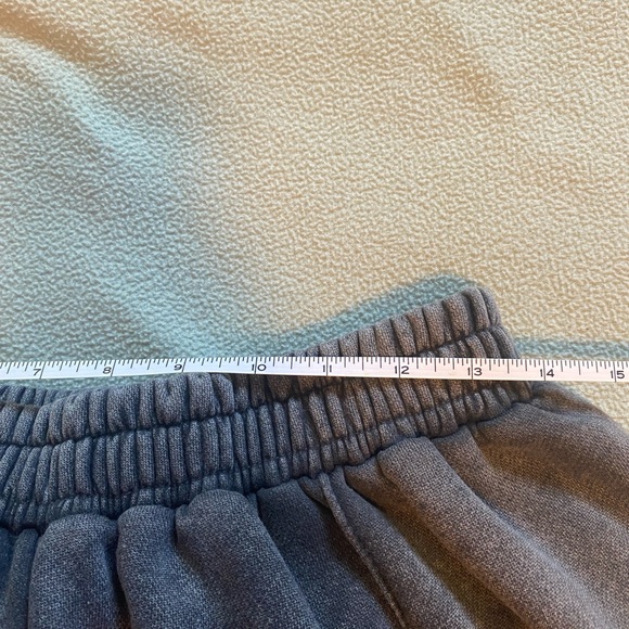 Gray Y2K Sweatpants - Picture 6 of 6